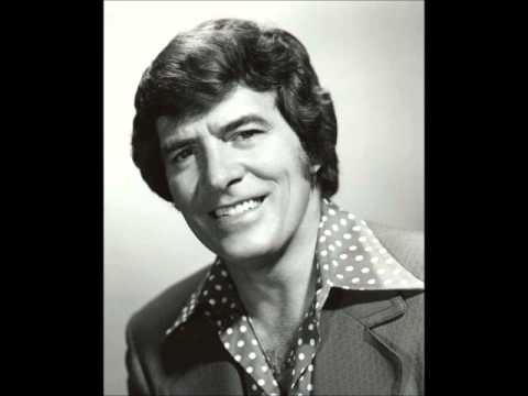 Ronnie Dove - Angel In Your Eyes (Brings Out The Devil In Me) (MC 45 Version)