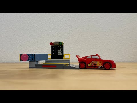 LEGO Juniors Cars 10730 Lightning McQueen Speed Launcher
