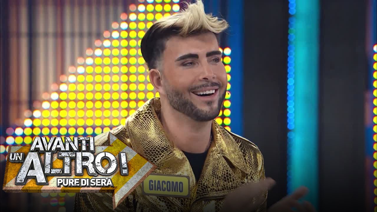 Watch Now Avanti un altro! Pure di sera - La domanda di Nozzolino per Giacomo Urtis Avanti un altro! Pure di sera - La domanda di Nozzolino per Giacomo Urtis