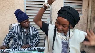 Download lagu Kassim Dougoutigui - Le chef d'orchestre mp3 Download lagu Kassim Dougoutigui - Le chef d'orchestre mp3