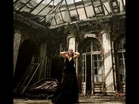 Szyba (metro) cover Patrycja Krzeszewska