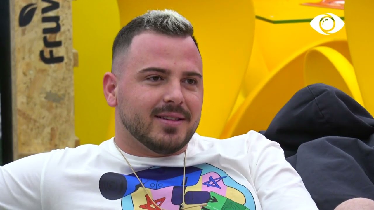 Shtrojmë një darkë për Ronin/ Ronaldo debat me Nitën: Nuk jam gjynah!