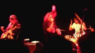 Bleached - Sleepwalking -- Live At Het Bos Antwerpen 28-05-2016