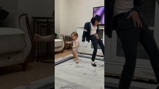 Cutie baby dance 👶🏼✨with MJ ​⁠ . #michaeljackton #baby #moonwalk  #mj #princess #michaeljackson