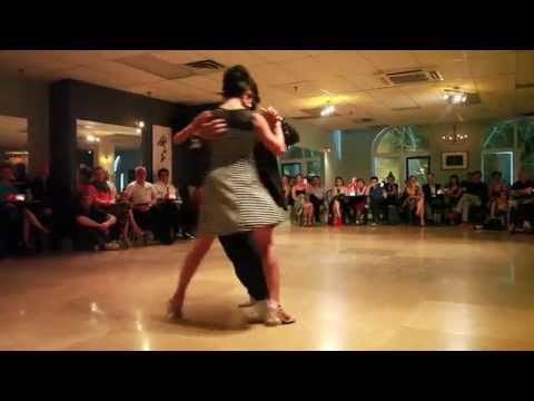 Gaston Torelli et Moira Castellano, "Color cielo" (tango).