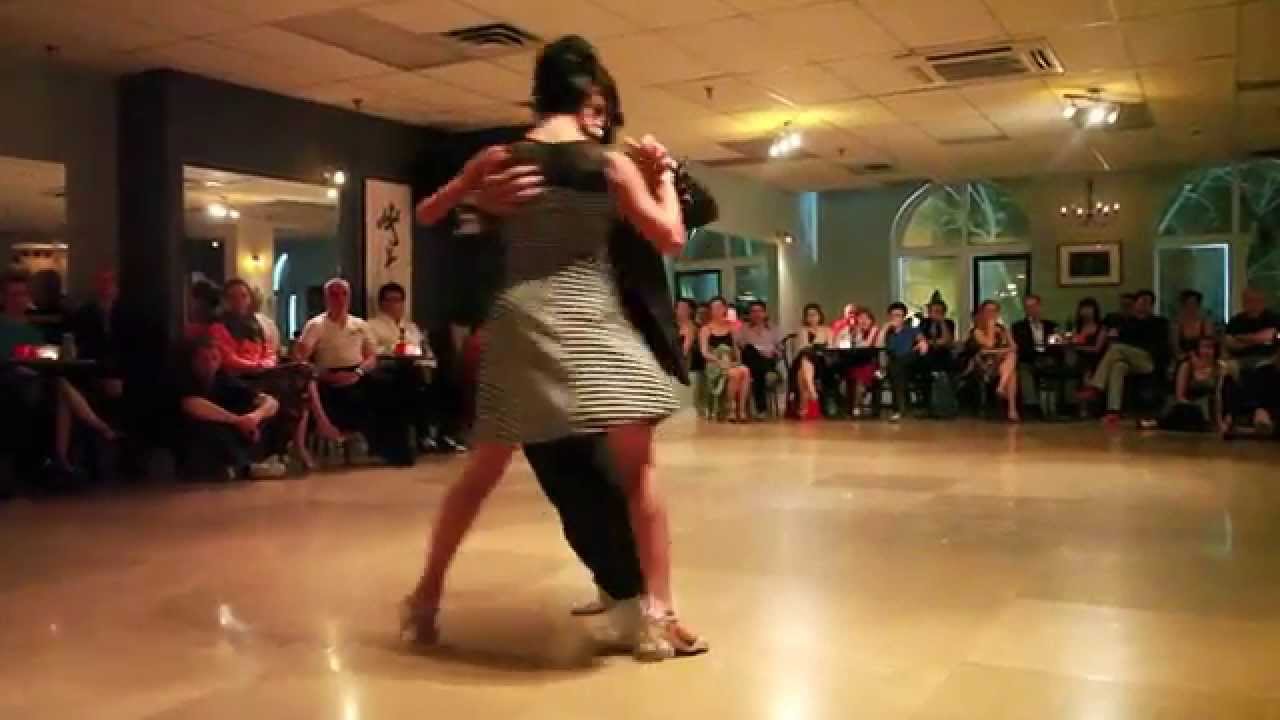 Gaston Torelli et Moira Castellano, "Color cielo" (tango).