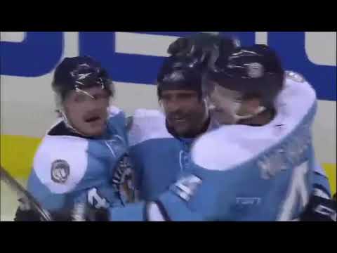 10/11 RS: Van @ Pit Highlights - 11/17/10