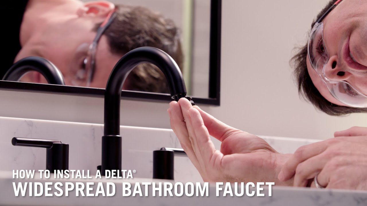 Delta Lakewood Widespread Bathroom Faucet, Two-Handle, Deck Mount