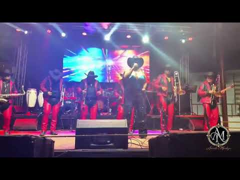 Araceli Mendoza y Banda Maguey En El Salvador