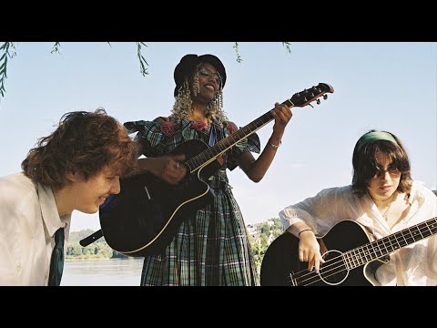 "studio session" 008 w/ Malaika & the Mavens