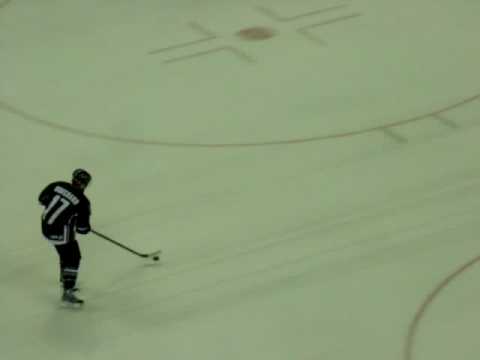 11/14/2009: Danick Bouchard shootout attempt