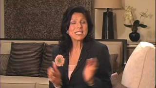 "BE AWESOME NOT AVERAGE!"  Hospitality Training at It's Finest.mov