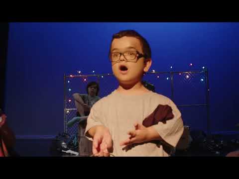 "Rain" from A Very Merry Unauthorized Children's Scientology Pageant - Live!