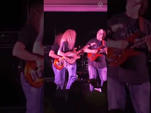 Guthrie Govan shocks legendary guitar players with his improvisation #shorts