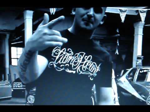 CASHMO & MOTRIP           DURCH DIE STADT