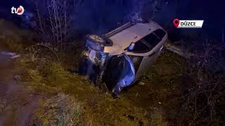 Düzcede Yağış Kayganlaşan Yolda Çarpışan İki Otomobilin Kanala Uçtuğu Kazada 6 Kişi Yaralandı