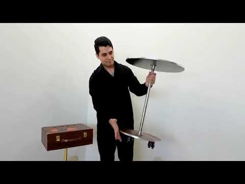 Saturn Magic -SUITCASE TABLE by Tora Magic - Trick