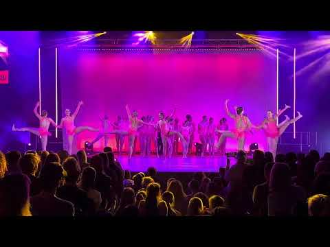 Move It 2025 - Main Stage, Swing Sweet Pussycat