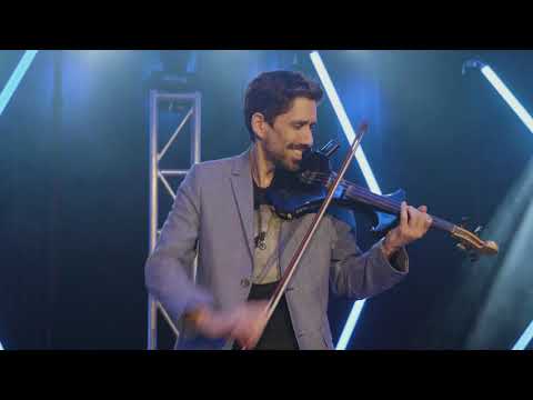 Eric Speed play "The Showdown"