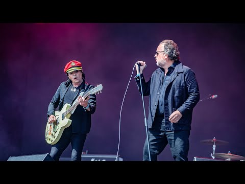 Backstreet Girls featuring Biff Malibu (Gluecifer) at Tons Of Rock 28 June 2025