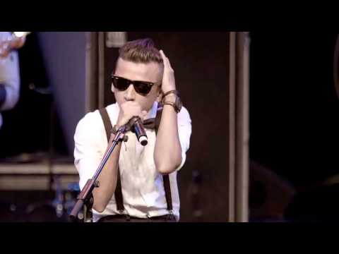 Yfest2013 - Kau Yang Punya with HeartFelt ft. Azhar Raz (Live @ Esplanade)