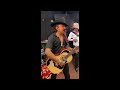 Los Dos Carnales - No te Apartes de Mi (En Vivo) Los Dos Carnales - No te Apartes de Mi (En Vivo)