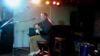 Slade Merry Xmas Everybody live solo acoustic guitar cover by Duncan Howorth