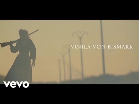 Vinila von Bismark - Snake (teaser)