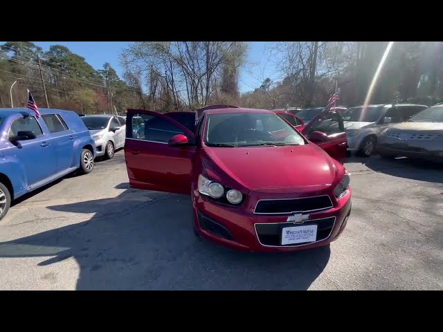 2015 Chevrolet Sonic - Image 12