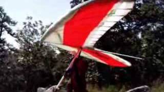 preview picture of video 'Hang Gliding  Sep 16 2007'