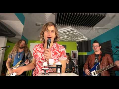 The Outer Vibe - Sold My Brain | Live in studio performance