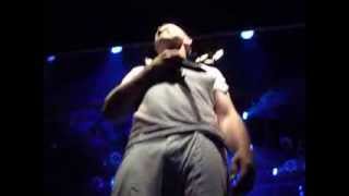 On islands  Camouflage  live in Niceto 11/ 05/ 13