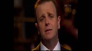 Michael Londra sings Bohemian Rhapsody