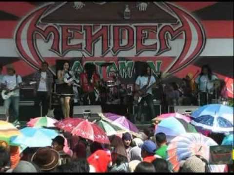 monata dua kursi maya sari