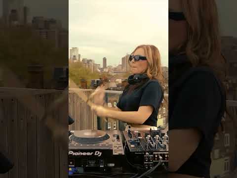 DJ Stephani B Rooftop Set Over London 🌆🔥