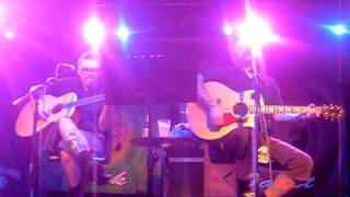 Bowling For Soup - Much More Beautiful Person [Live Premiere/Acoustic 08/04/10 Brighton)