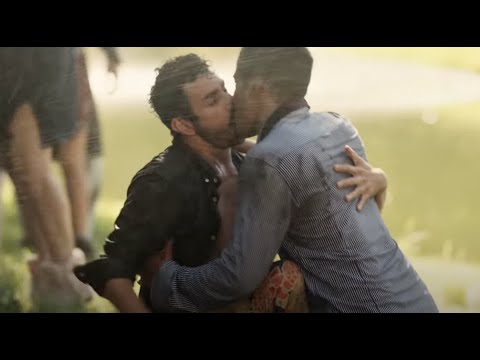 This Extra Gum Advertisement Celebrates The Moment The World Gets Back To Normal And We're Able To Have Orgies Again