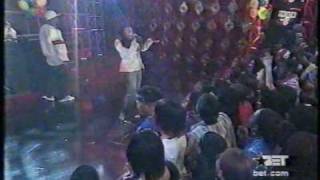 Lil Mo performing Superwoman