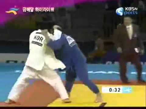 JUDO 2006 Asian Games: Satoshi Ishii (JPN) - Sung-Ho Jang (KOR)