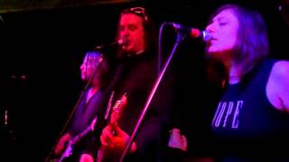 The Rudds closing the first night of the Abby Lounge re union VID00033