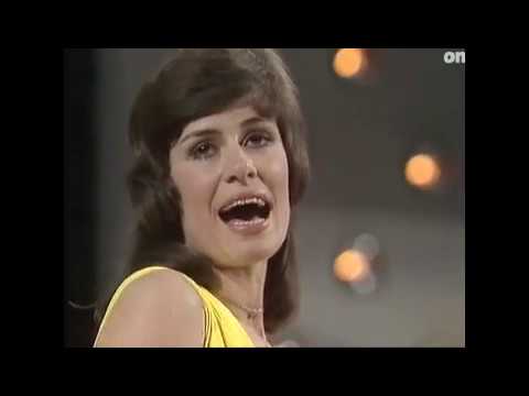 Eurovision 72 - Germany - Mary Roos  - Wake Me Early In The Morning- Nur Die Liebe Lässt Uns Leben