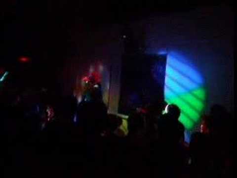 Inaya Day Live at Fly