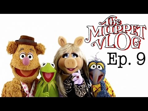 The Muppets (2015) Ep. 9: Going, Going, Gonzo - The Muppet Vlog
