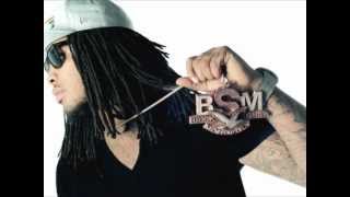 Waka Flocka Flame - Rooster In My Rari