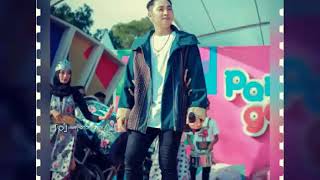 Download lagu Irwan Sumenep -Main Api 'Kereenn mp3 Download lagu Irwan Sumenep -Main Api 'Kereenn mp3