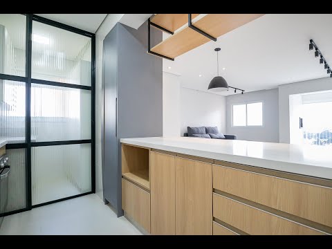 Apartamento incrível no Parque Ecoville em Curitiba - 2 quartos, semimobiliado, 18° andar