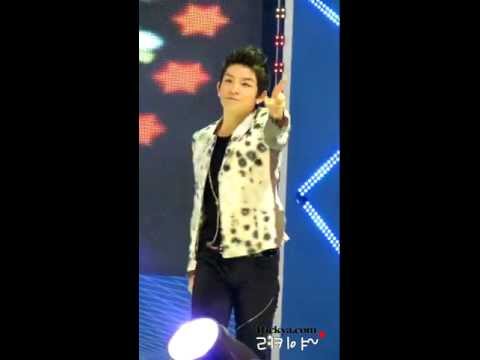 111007 yongin cyber science festival - no more perfume on you by Rickya.com