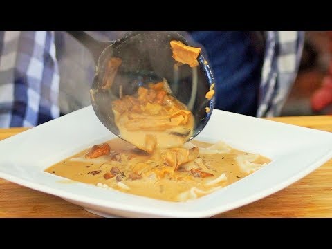 Wigilijna zupa  grzybowa / Oddaszfartucha