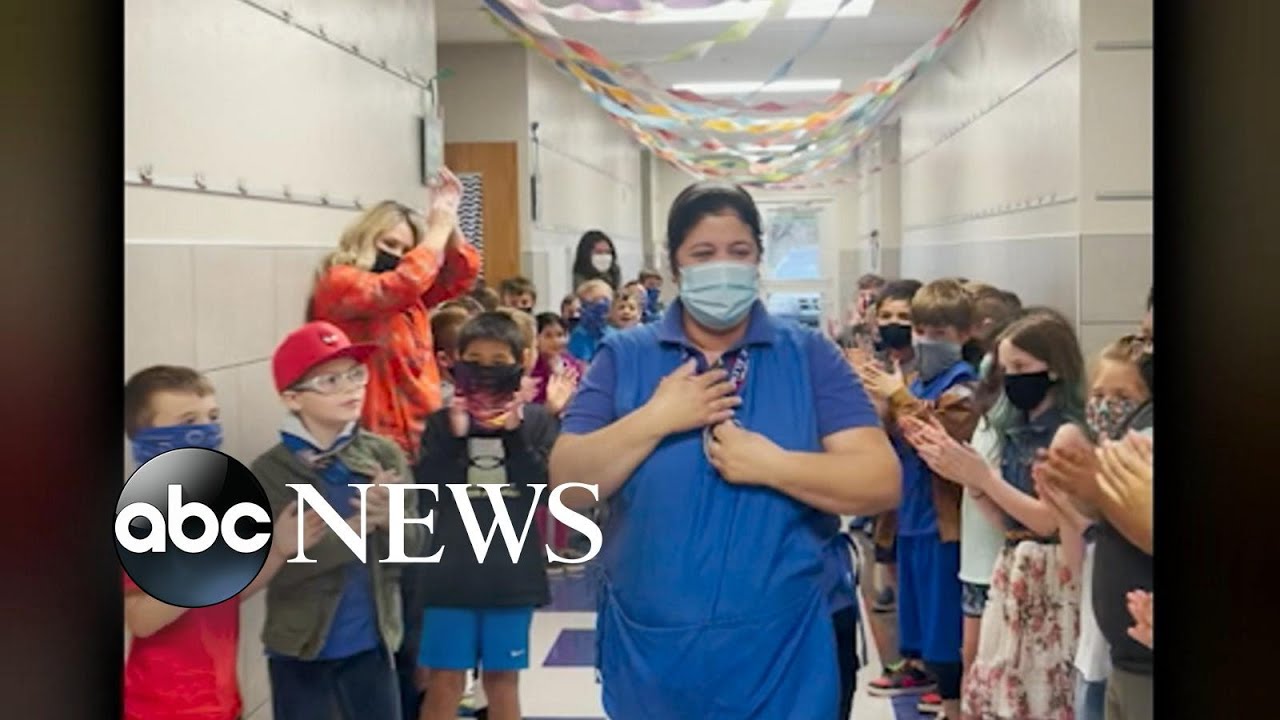 Beloved cafeteria worker becomes US citizen - YouTube