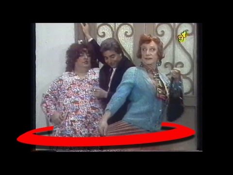 La Tota and La Porota - With Claudio Garcia Satur (Rolando Rivas Taxi Driver)